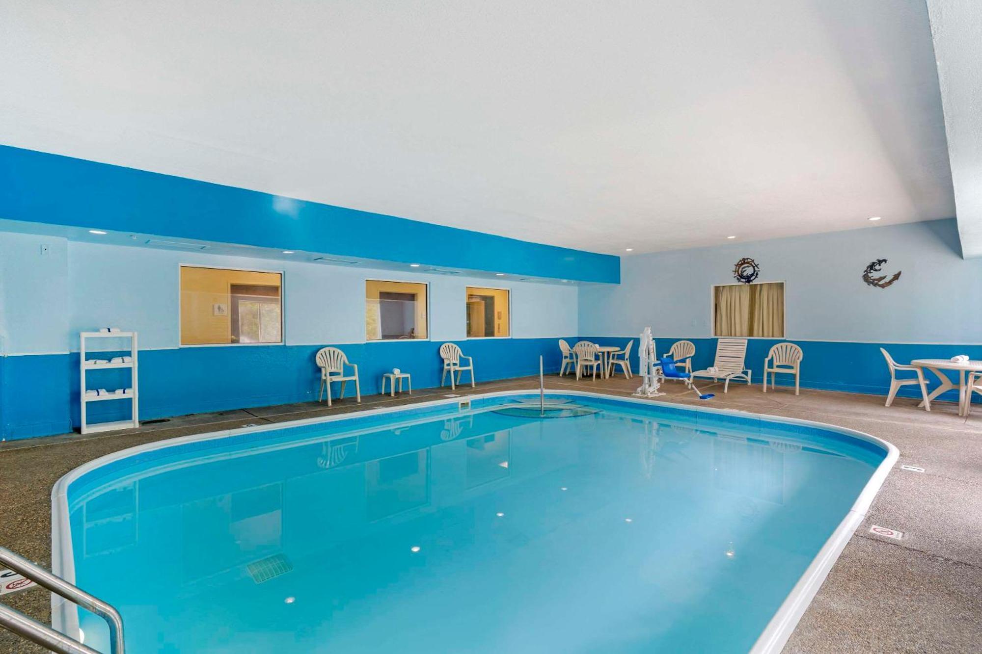 Quality Suites La Grange Extérieur photo