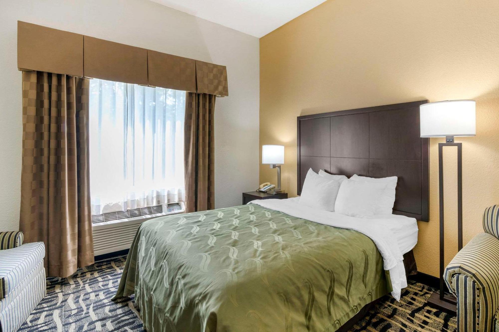 Quality Suites La Grange Extérieur photo
